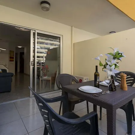 Santa Maria 41 - One Bed On The Ground Floor With Apartment *